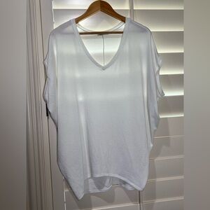 Charlotte Avery Women’s Classic White Blouse